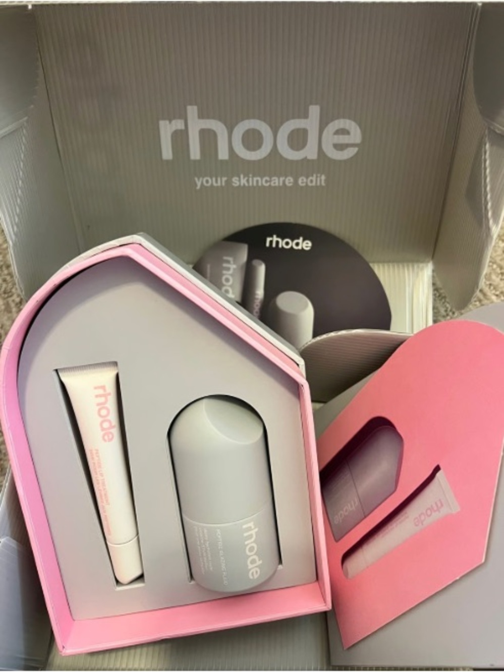 ISO: rhode vanilla cake birthday duo set